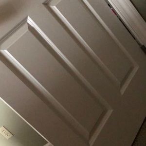 Meet your Posher, Leila